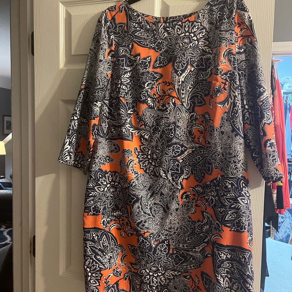 Womens limited dress XL. Barely worn